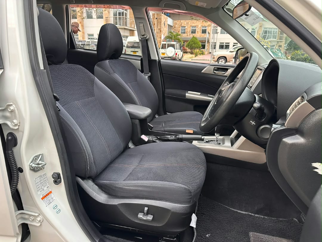 SUBARU FORESTER thumbnail 6